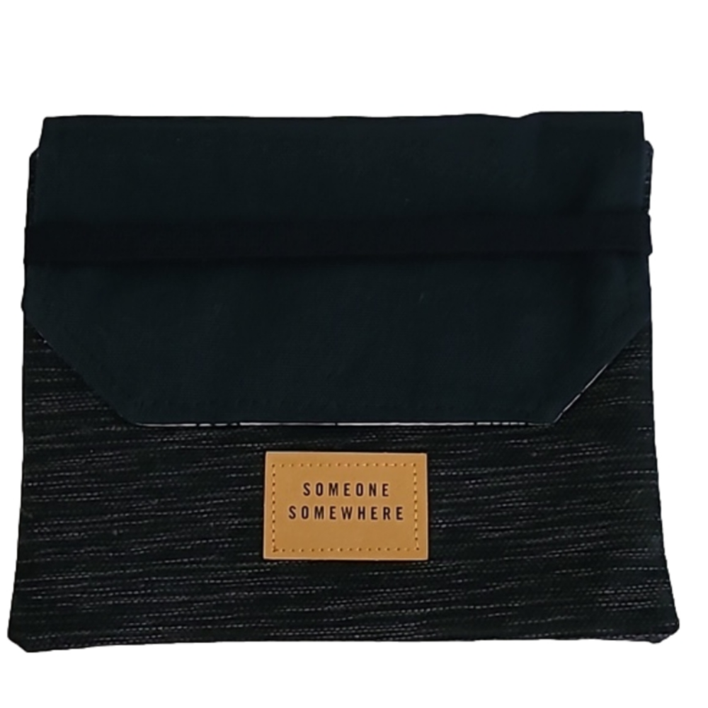 DELTA AIRLINES x Someone Somewhere Pouch/Bag